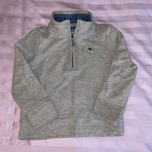 Like new Boys Vineyard Vines Shep size 2T